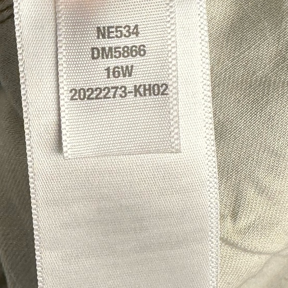 Madewell Plus Relaxed High Rise Raw Hem Denim Shorts Women’s Sz 16 - Picture 8 of 10